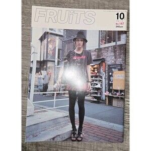 FRUiTS No.147  Harajuku Tokyo Japan Street Fashion Snap Magazine